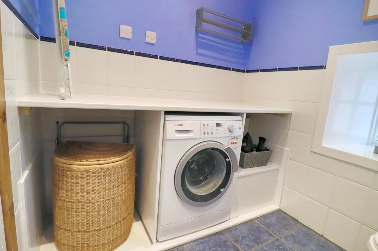 Whinstone Holiday Home In Falkland - Sleeps 8 Екстериор снимка