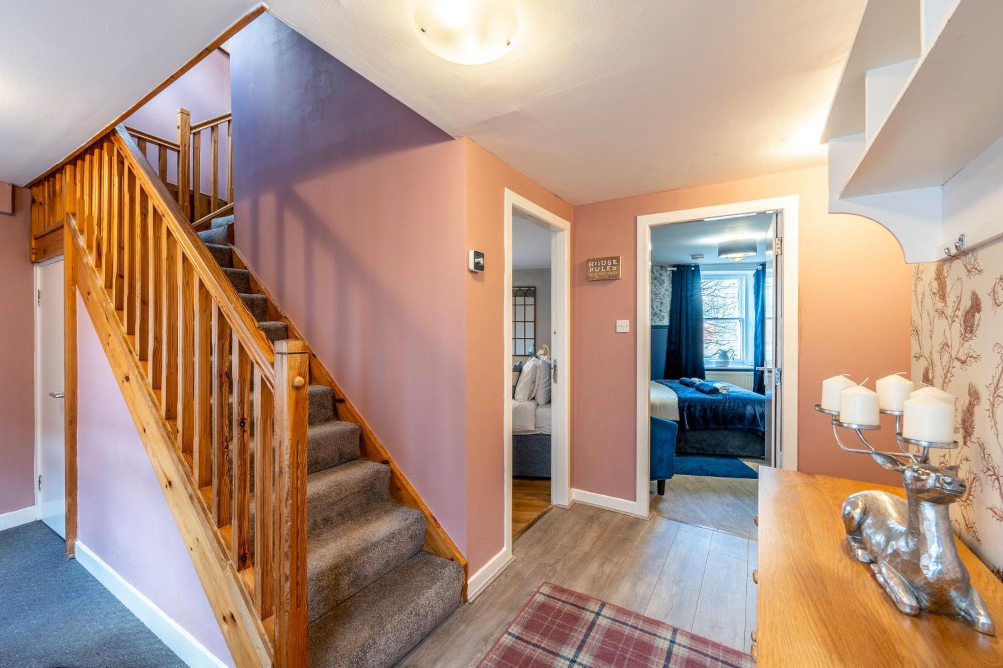 Whinstone Holiday Home In Falkland - Sleeps 8 Екстериор снимка